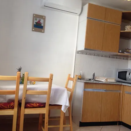 Apartments Dora And Tonka Krk Porat  Exterior foto